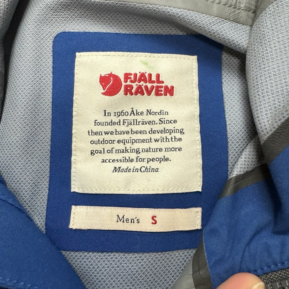 Fjallraven Abisko Eco Shell Blue Jacket Men's Small Hiking Rain Hood Pockets Zip - Picture 4 of 11